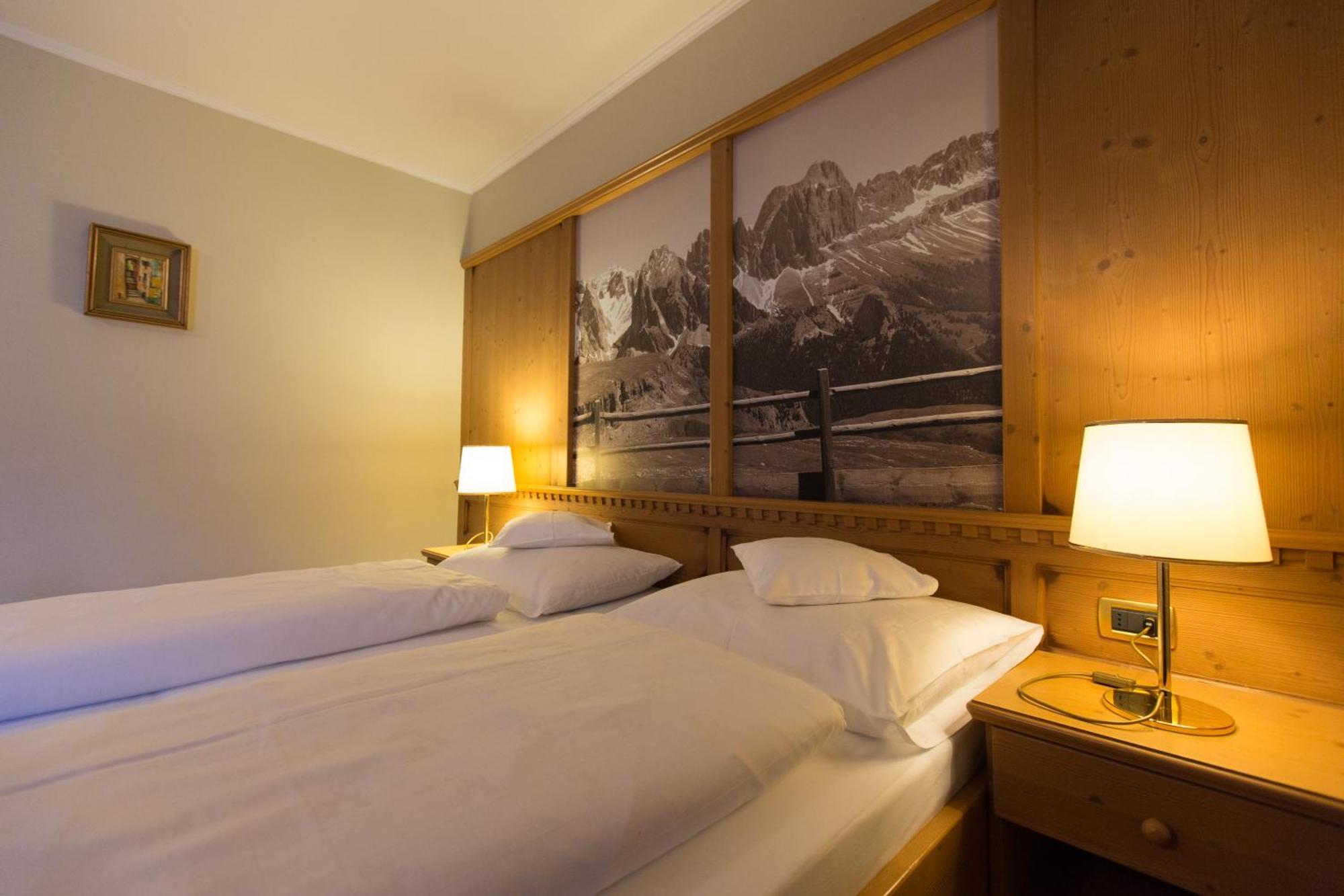 Eggentaler Otel Cardano Dış mekan fotoğraf