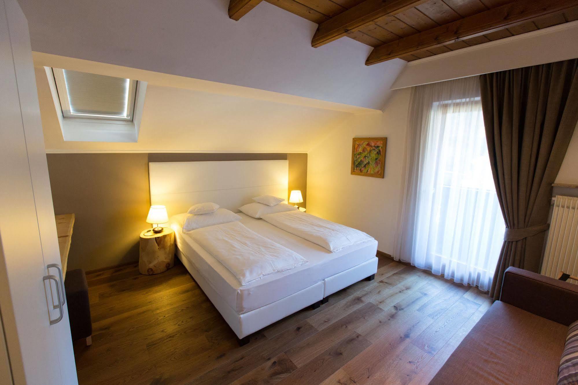 Eggentaler Otel Cardano Dış mekan fotoğraf